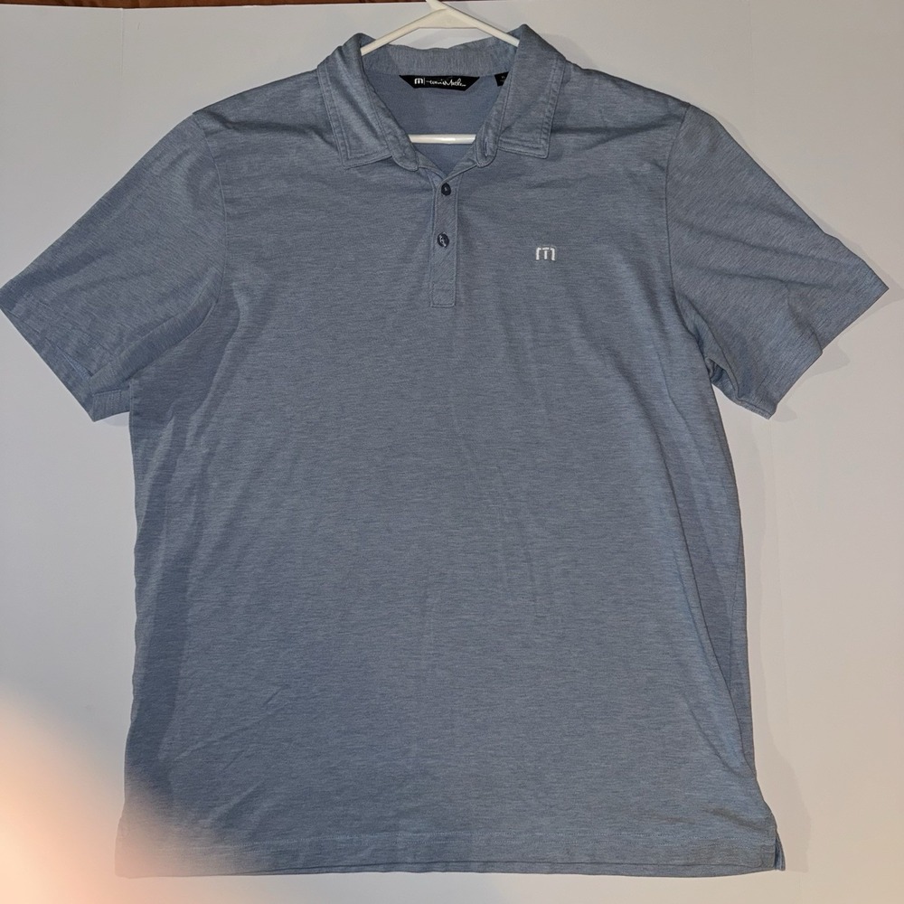 Men's XL TravisMathew Blue Solid Knit Polo Shirt Short Sleeve Logo